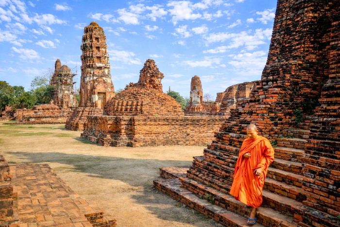Prepare your stay in Ayutthaya in April with peace of mind