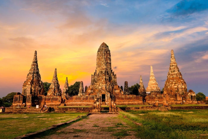 Wat Chaiwatthanaram at sunset