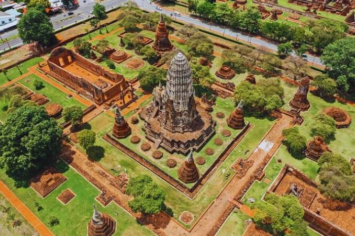 Discovering Ayutthaya's Historical Relics