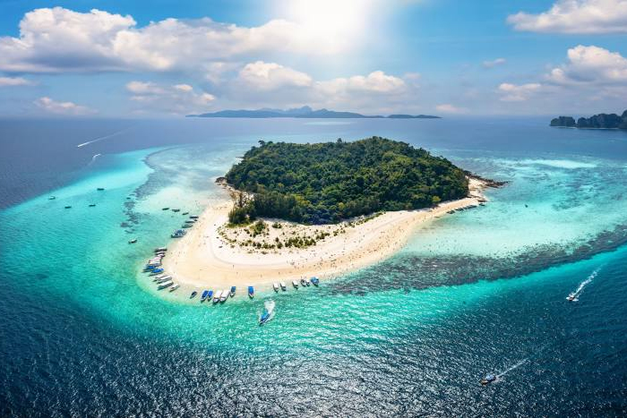 Bamboo Island: a pristine paradise with clear waters and marine adventures