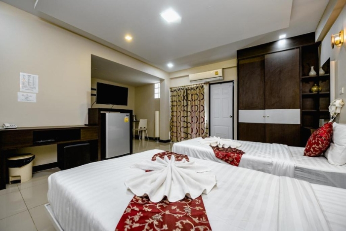 Gold Airport Suites, affordable 3-star hotel in Bangkok