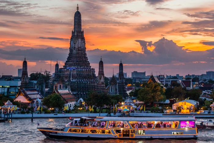 Peaceful cruise on the Chao Phraya River
