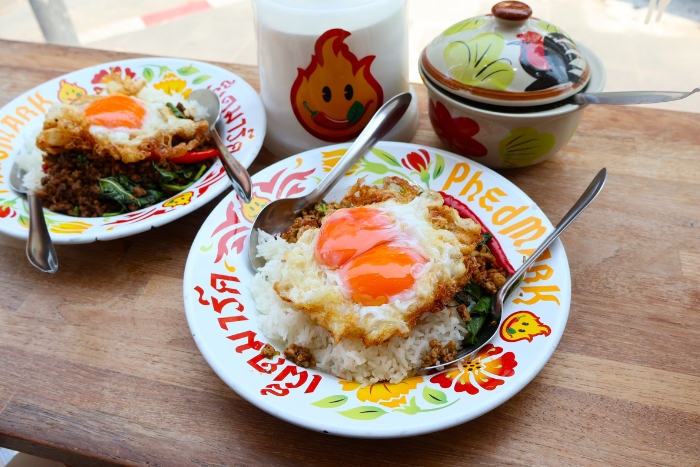 Phed Mark - A Spicy Haven for Pad Kaprao Lovers