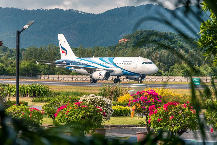 Flights from Phuket to Bangkok