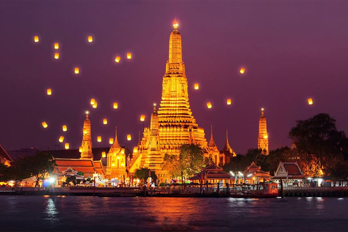 Best things to see at Wat Arun Bangkok