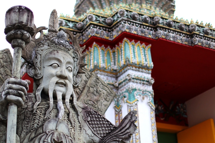 Sculpted statue in Sino-Thai style