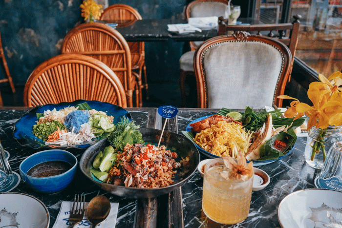 RONGROS Bangkok restaurant 