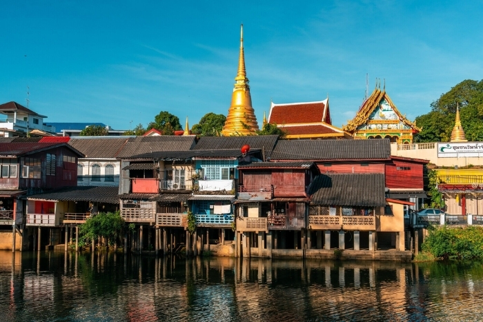 Chanthaburi&rsquo;s riverside promenade in the Old Town