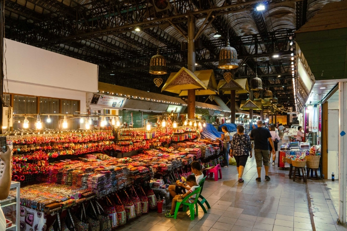 Night Bazaar, top things to do in Chiang Mai