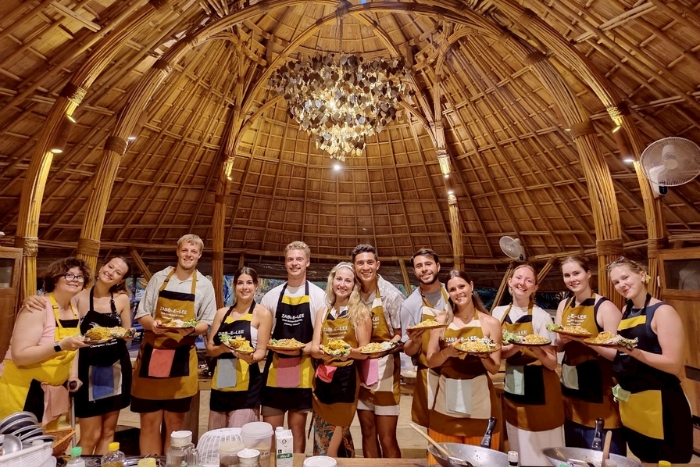 Evening Thai Cooking Class in Chiang Mai – Another Side of Chiang Mai Nightlife