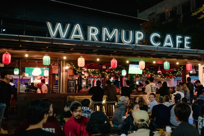Warm Up Café: Must-see spot on Nimman of nightlife in Chiang Mai