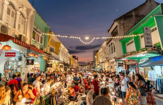 Shopping In Chiang Mai Local Markets