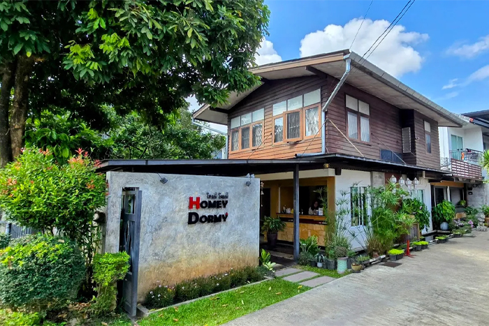 Homey Dormy - quiet 3-star hotel in Chiang Rai Thailand