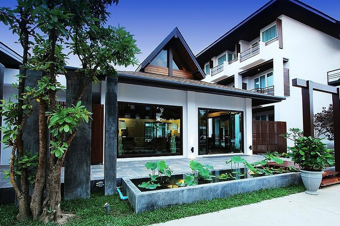  Le Patta Hotel, centrally located 4-star hotel in Chiang Rai with saltwater pool and free bikes