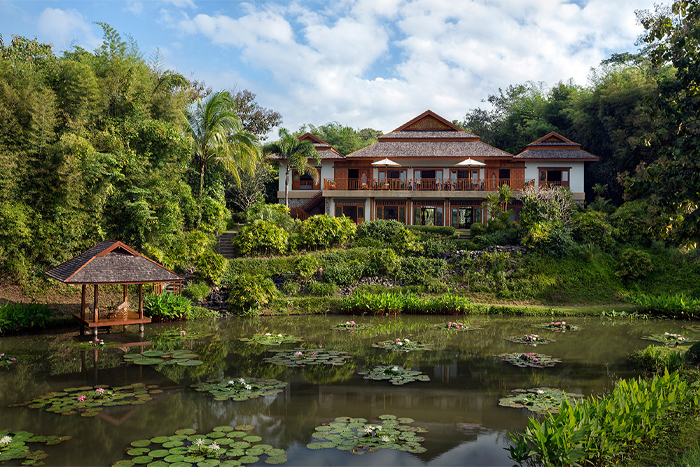 Pa Sak Tong - private 5‑star villa estate in Chiang Rai surrounded by rice paddies