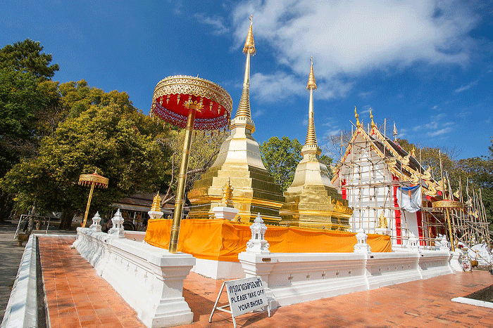 Wat Phra That Doi Tung