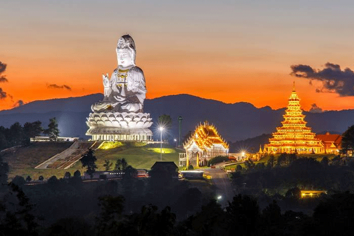 Wat Huay Pla Kung Chiang Rai