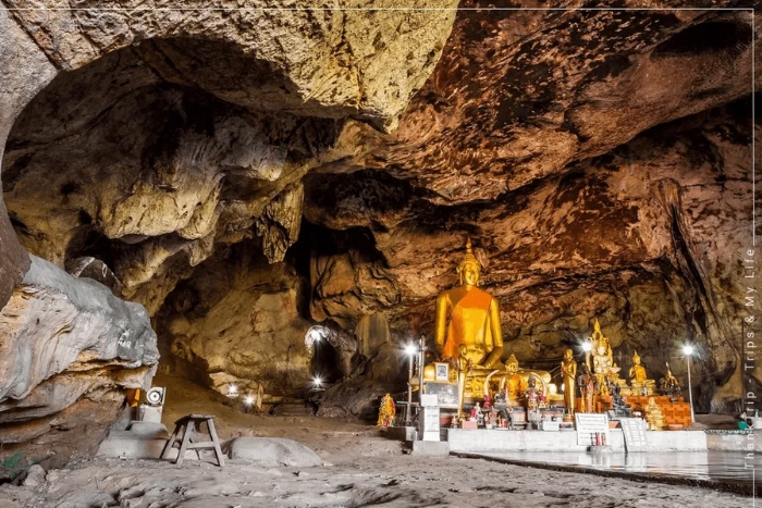 Tham Krasae Cave, Kanchanaburi
