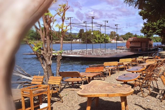 Tongkan Café overlooking the River Kwai