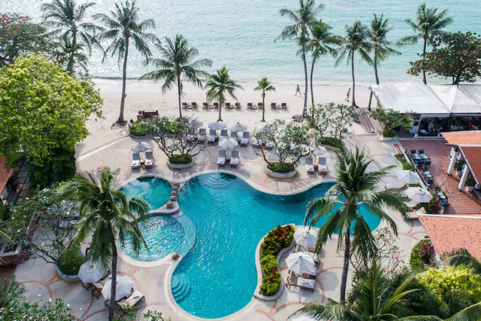 Chaweng Regent Beach Resort, a 4-star hotel in the center of Koh Samui Island