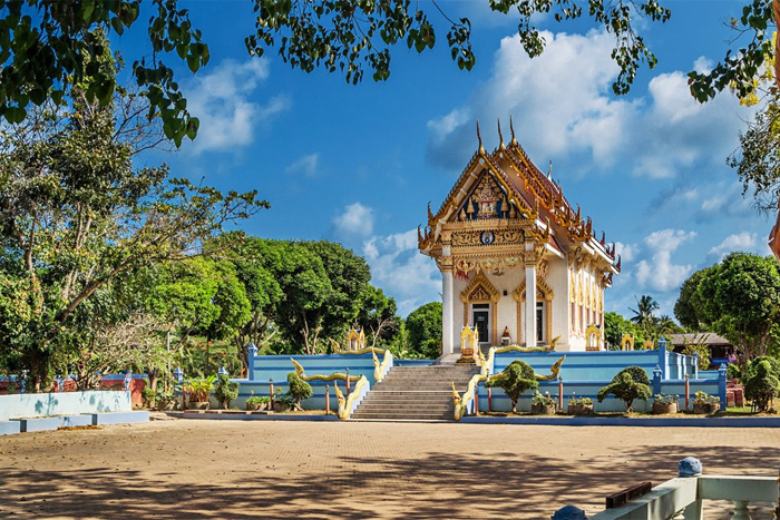 Wat Kunaram, a must-vist place in Koh Samui