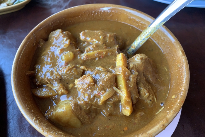 Kaeng Hang Le – A Slow-Cooked Northern Curry