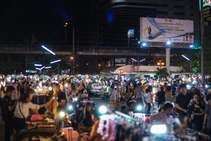 Island’s nightlife in Thailand with Koh Samui's night markets