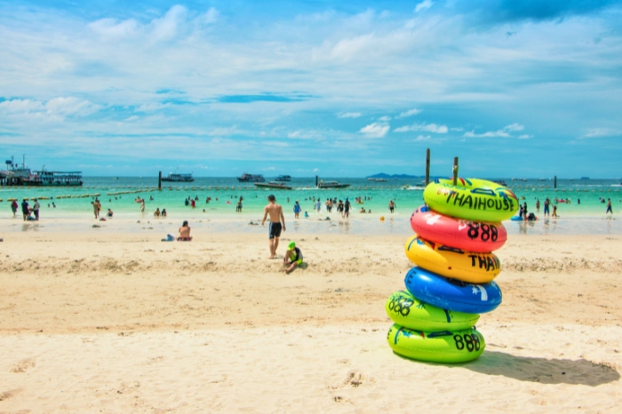 Add Koh Larn to your trip to Pattaya in April