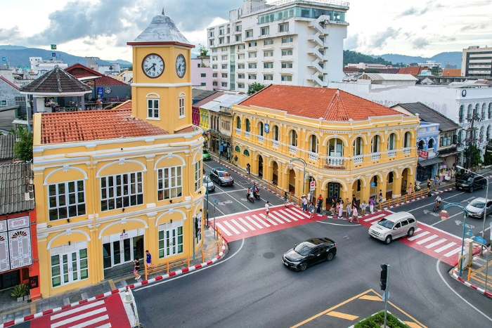 Discover Phuket Old Town