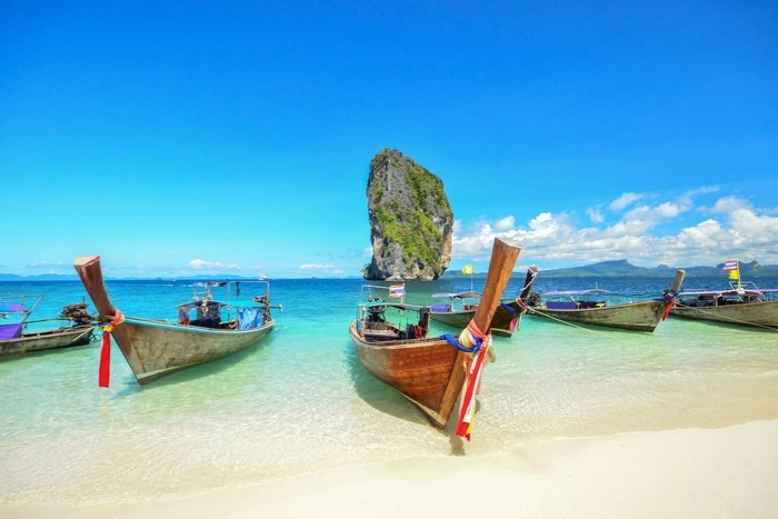 Phuket is breathtakingly beautiful during the dry season