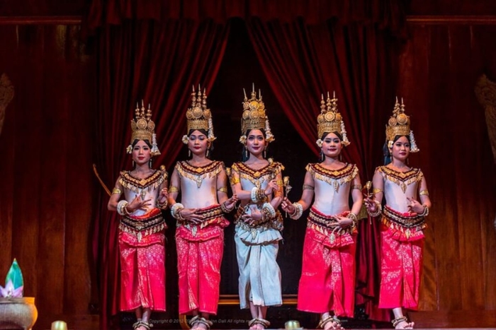 Siem Reap Apsara dinner show