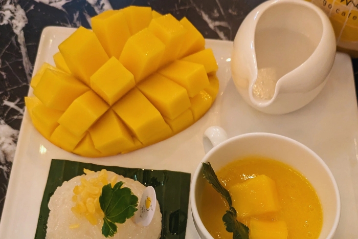 Enjoy my last meal in Bangkok