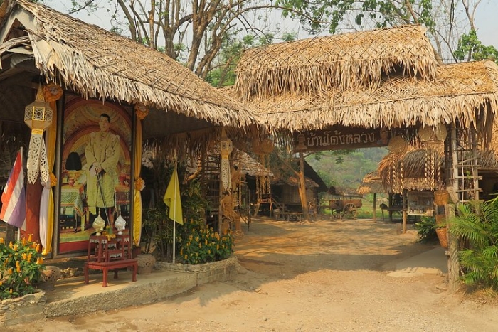 Departure from Chiang Mai - hill tribe trek Thailand 