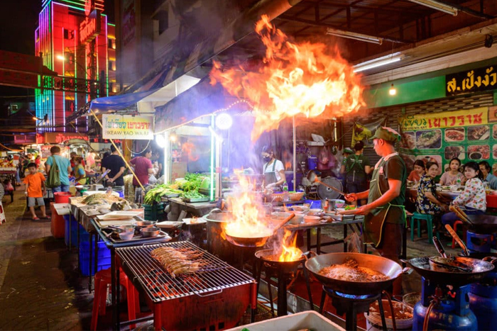 Thailand travel budget: Food cost