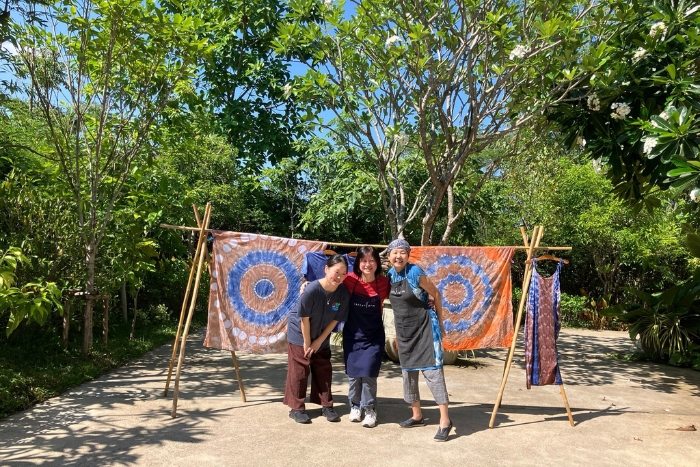 During your farm stay in Thailand, you can participate in local craft activities.