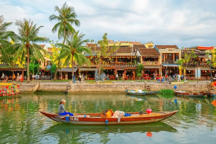 Explore Hoi An Vietnam in april 