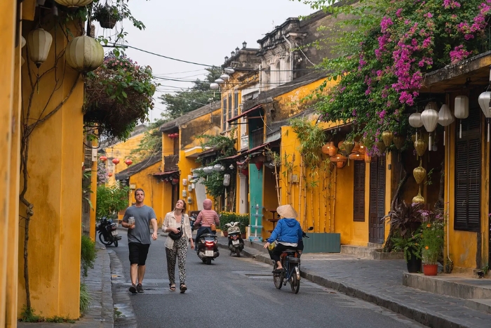 Visit Hoi An in Vietnam travel itinerary 2 weeks in January 