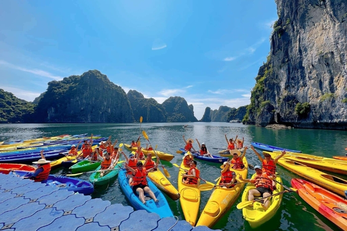 Cat Ba Beach (Hai Phong) – One of the best beaches in northern Vietnam