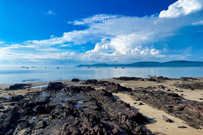 What are the best beaches in northern Vietnam? Tra Co Beach (Mong Cai) is a top beach in Northern Vietnam