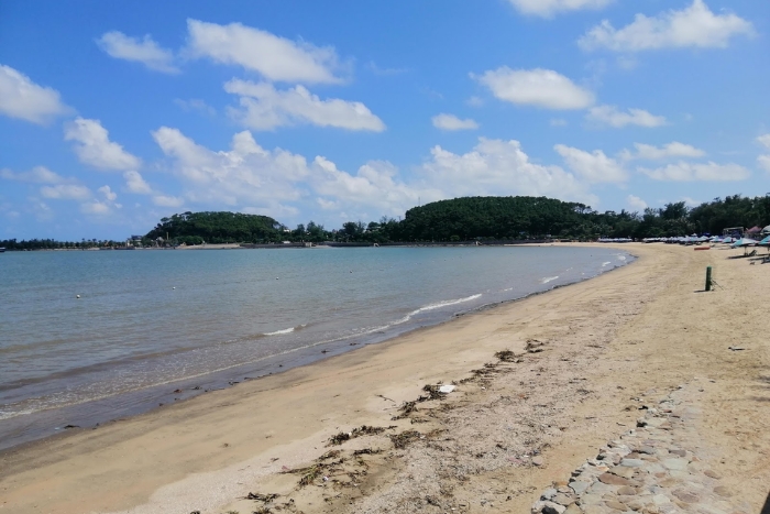 Do Son Beach (Hai Phong), one of the top beach northern Vietnam spots