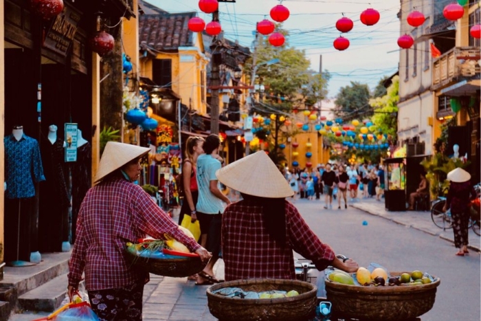 10 days trip with essentials of Vietnam
