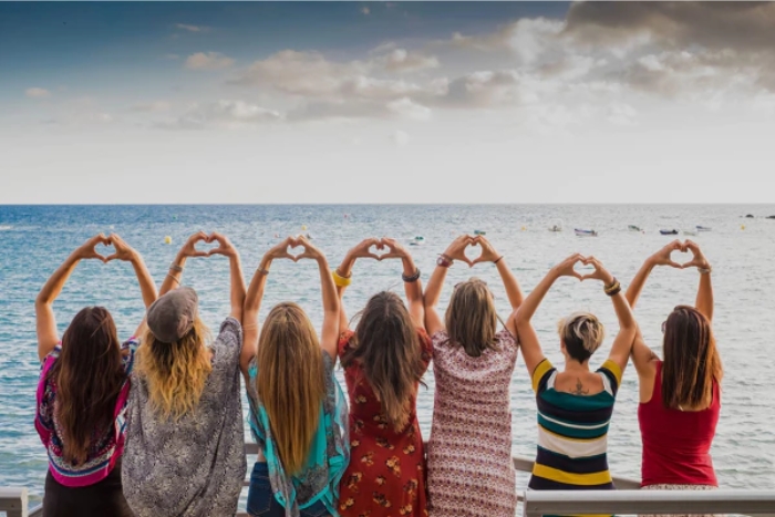 Memorable solo female travel, Autour Asia is always with you!