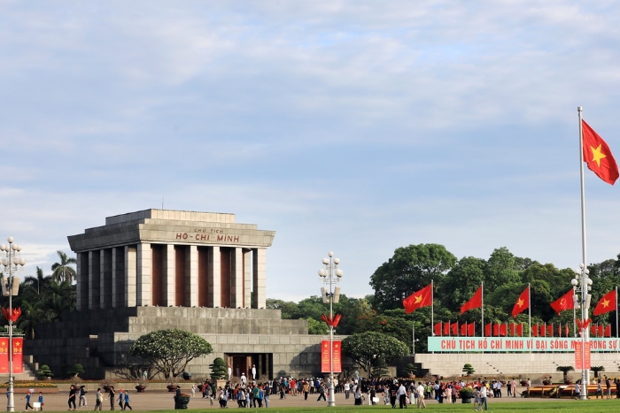What to see in Hanoi in 1 day? Ho&lrm; Chi Minh Mausoleum&lrm;