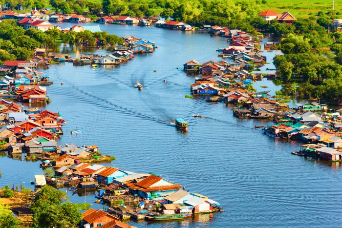 Floating villages on 10 days in Vietnam Cambodia Thailand