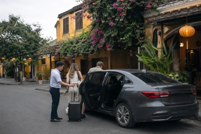 How to get around during your Central Vietnam 15-day itinerary?