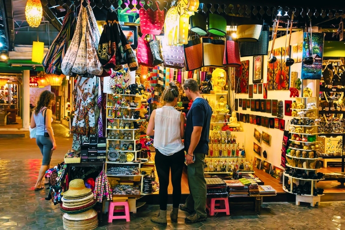 Exploring local crafts and souvenirs in Siem Reap