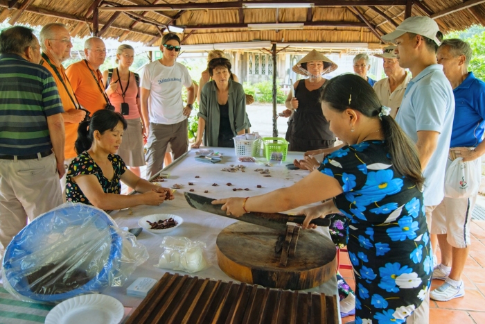 Discovering coconut candy making in Ben Tre at the heart of sustainable tourism in Vietnam