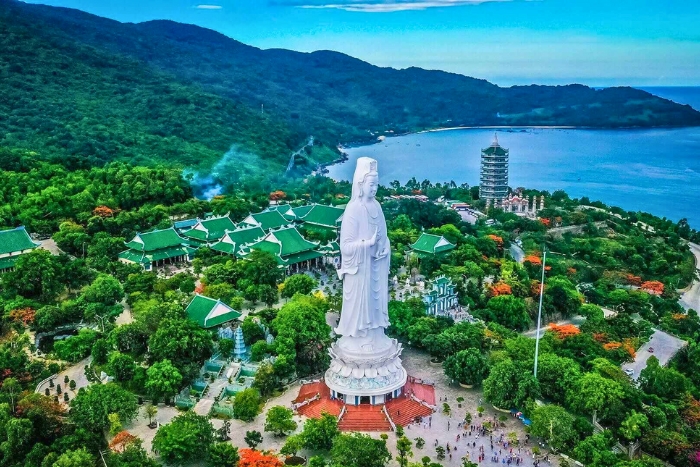 Lady Buddha visit during my Vietnam itinerary 21 days in January for solo female travelers