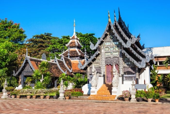 Wat Chedi Luang - A historic temple in northern Thailand