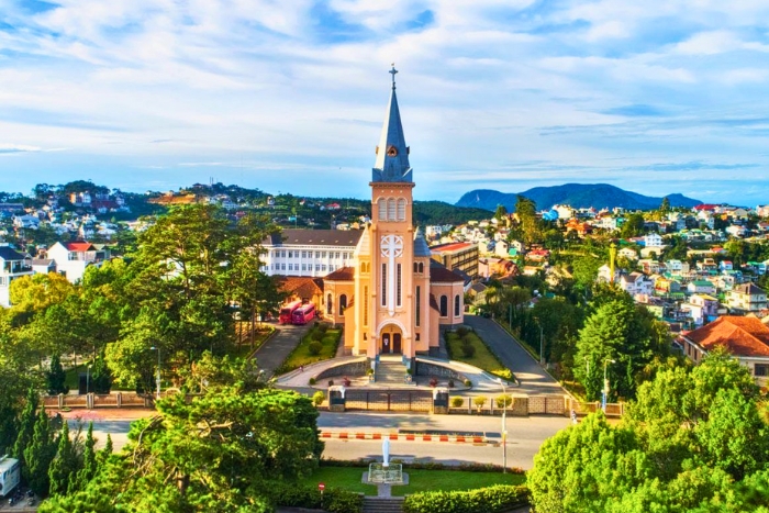 The peaceful charm of Dalat Cathedral in the highlands